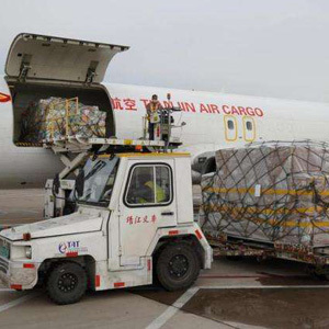 天津開(kāi)通至新疆和田的貨運(yùn)航班